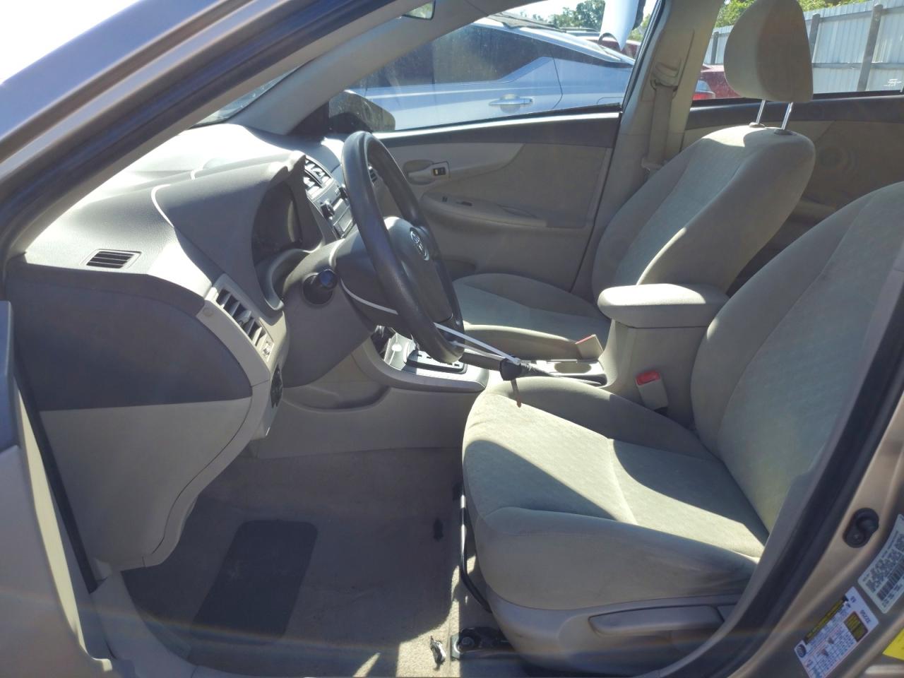 Toyota Corolla Base