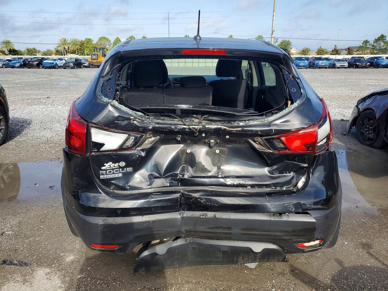 Nissan Rogue S