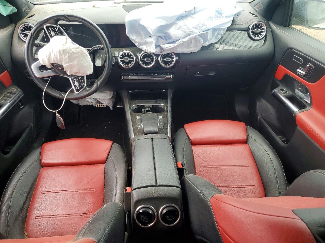 Mercedes-Benz GLA 250 4matic