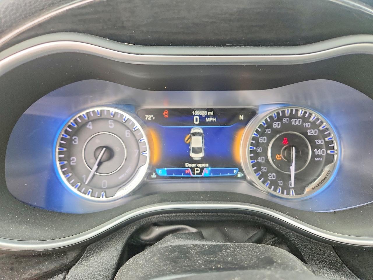 Chrysler 200 C
