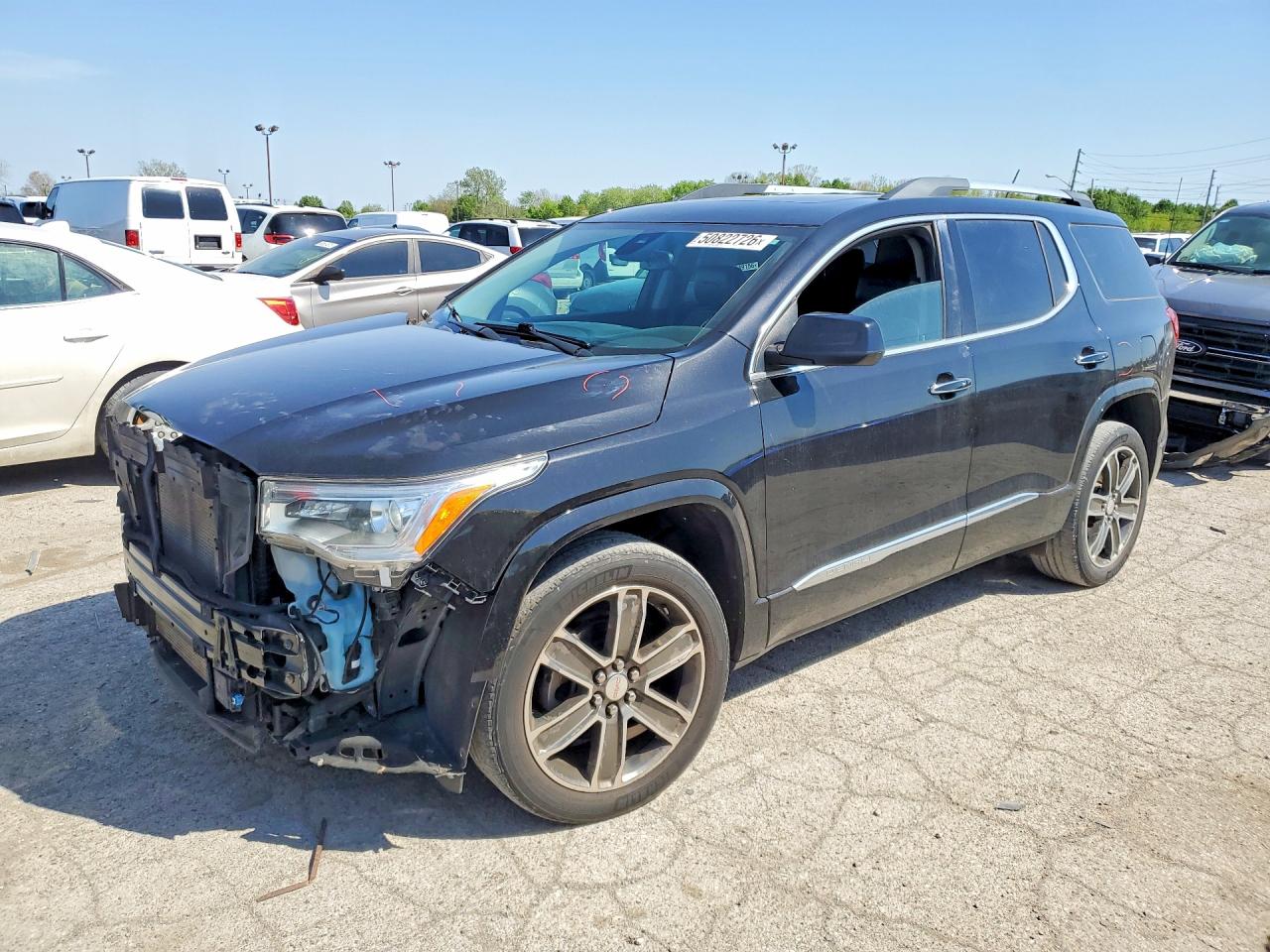 Salvage GMC Acadia Image