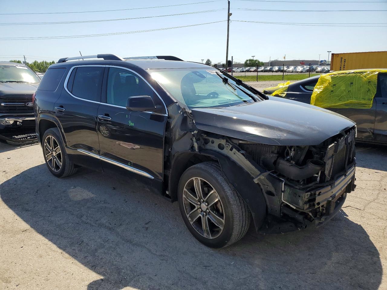 GMC Acadia Denali