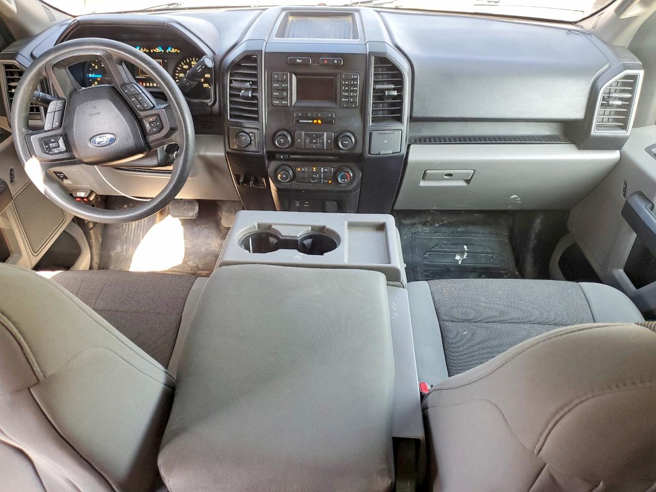 Ford F-150 Super Cab