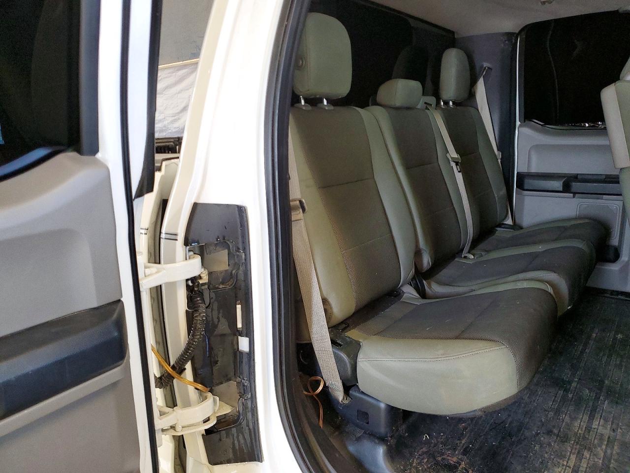 Ford F-150 Super Cab