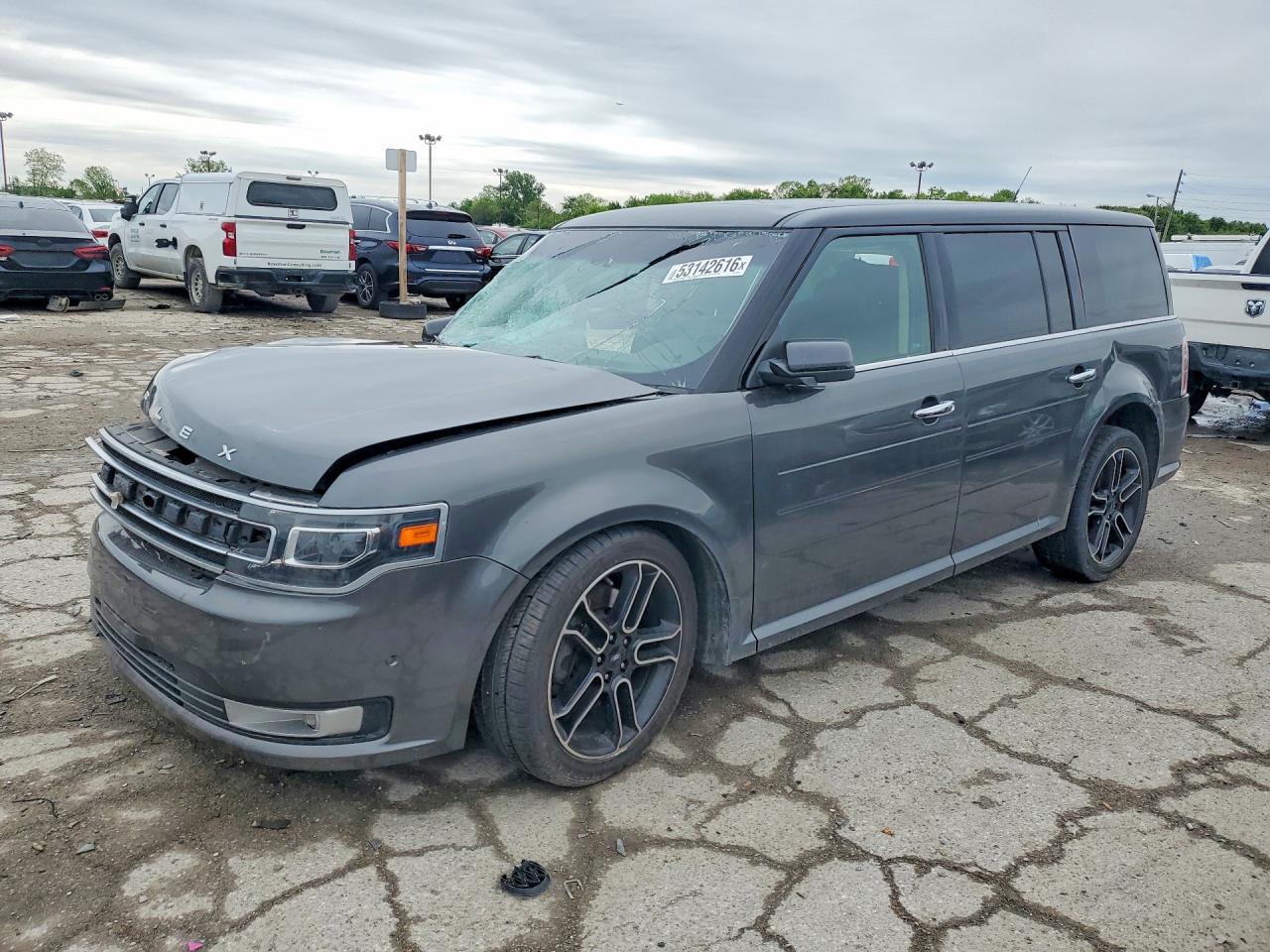 Salvage Ford Flex Image