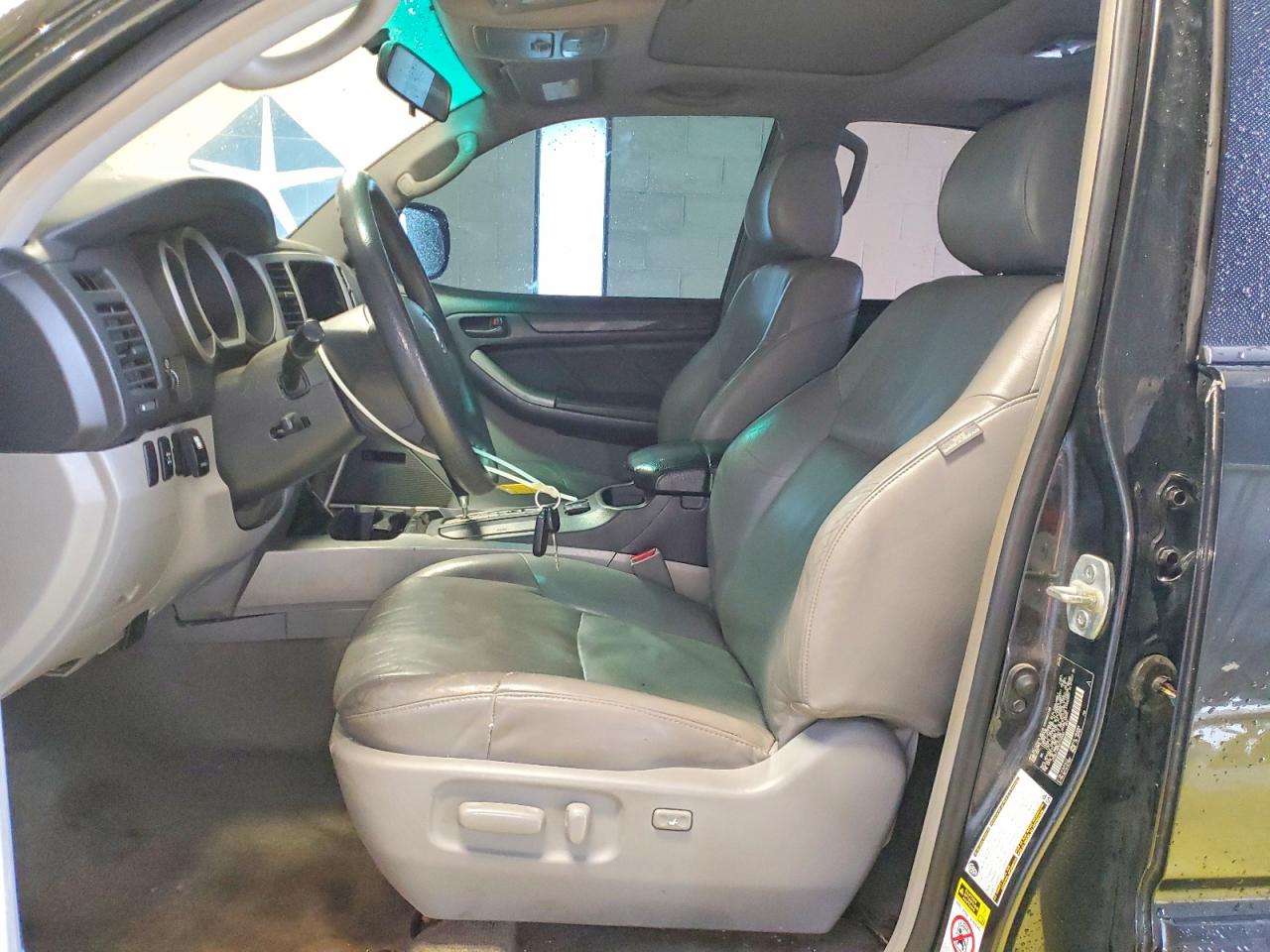 Toyota 4Runner Sr5