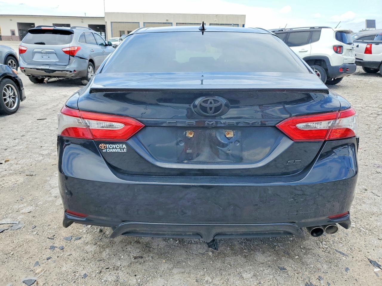 Toyota Camry Se