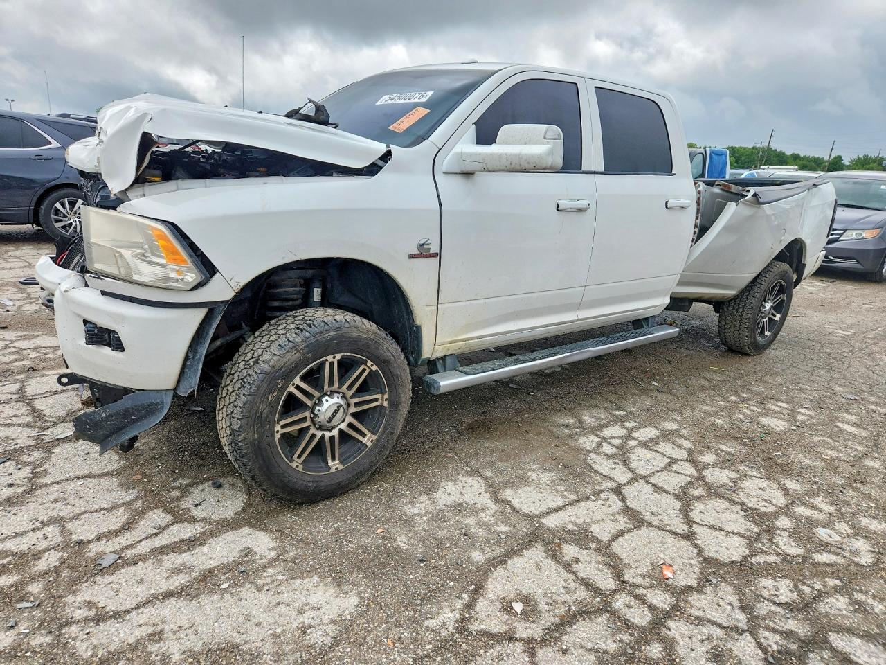 Salvage Ram 2500 Image
