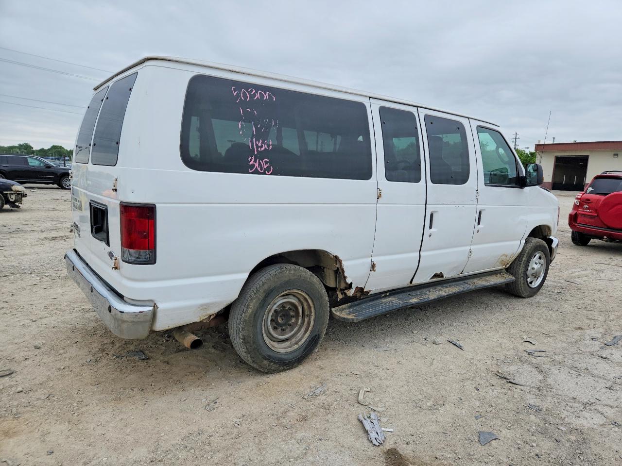 Ford Econoline E350 Super Duty Wagon
