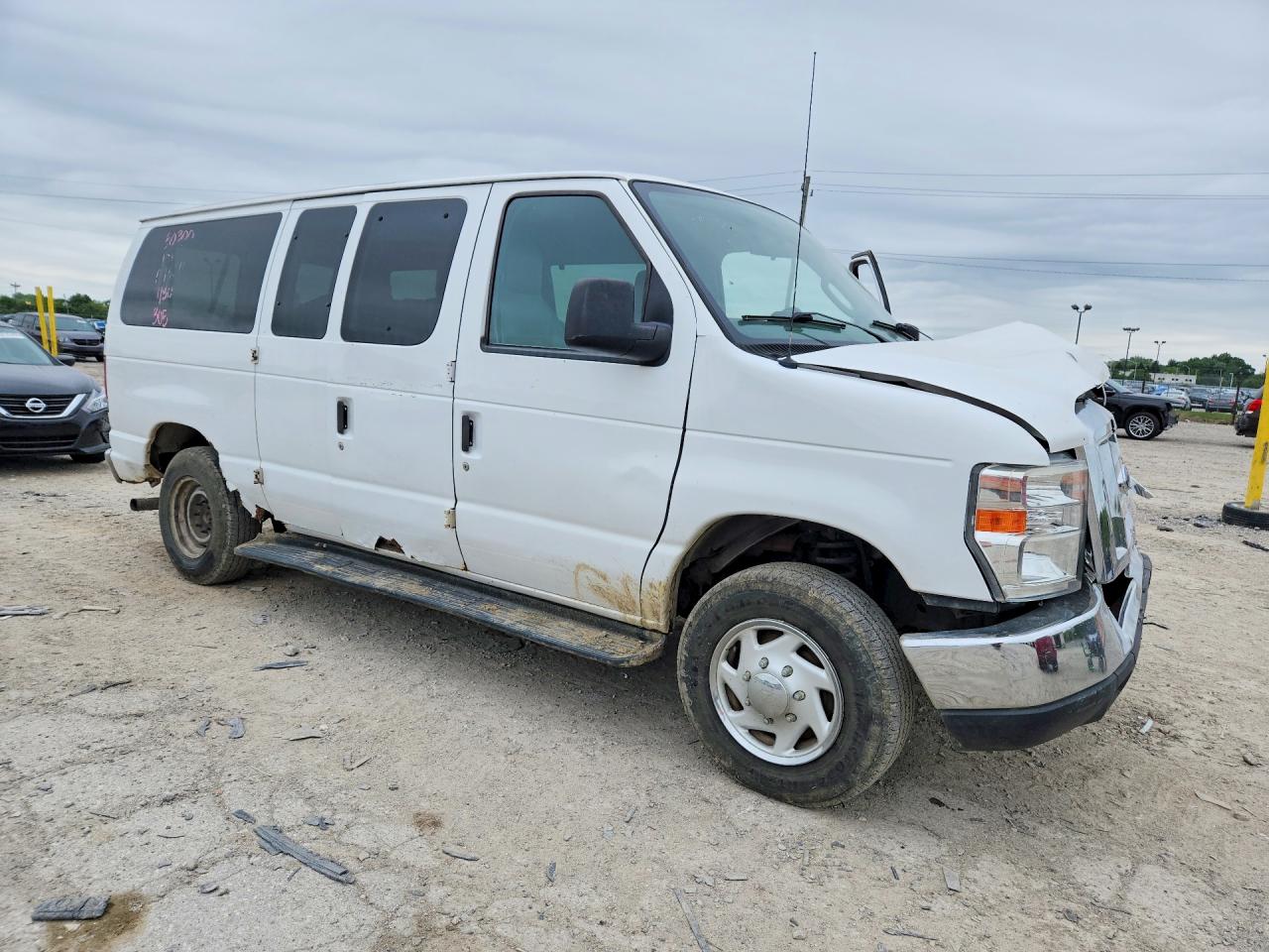 Ford Econoline E350 Super Duty Wagon