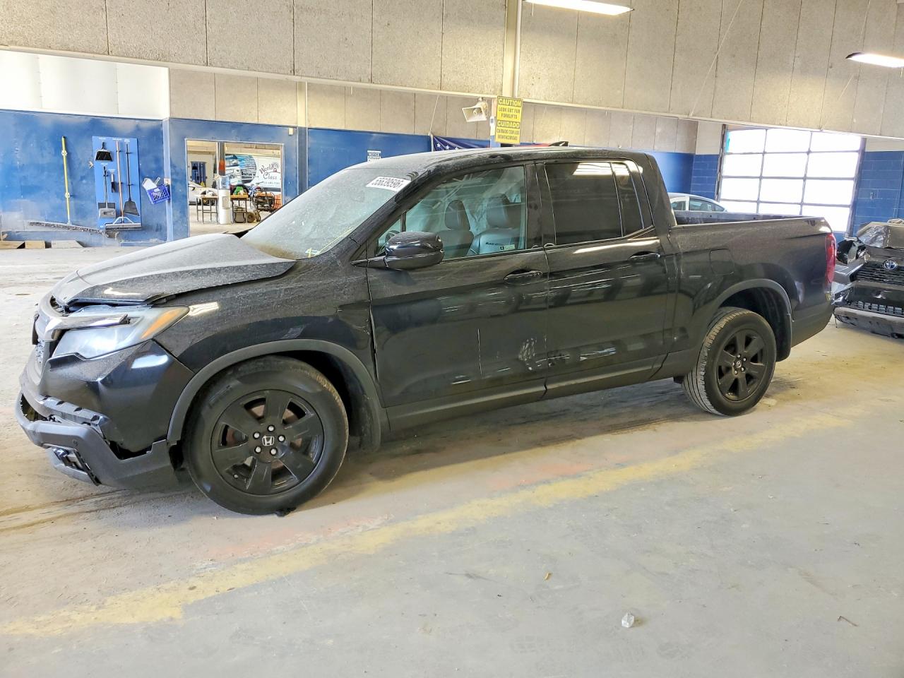Salvage Honda Ridgeline Image