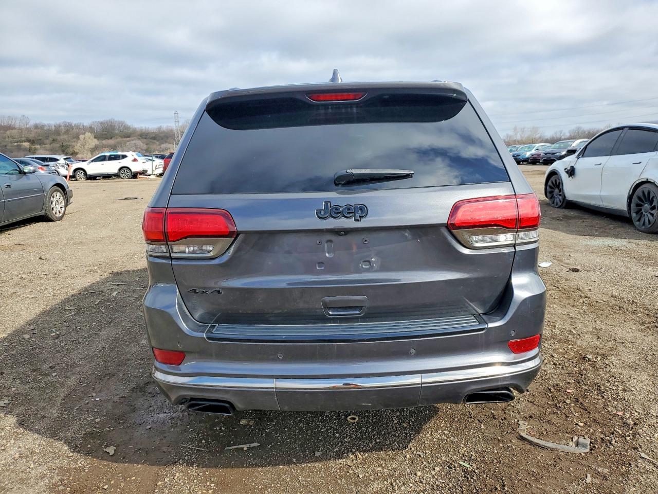 Jeep Grand Cherokee Overland