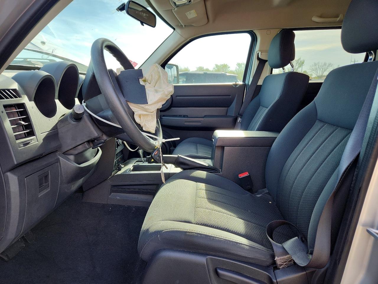 Dodge Nitro Heat