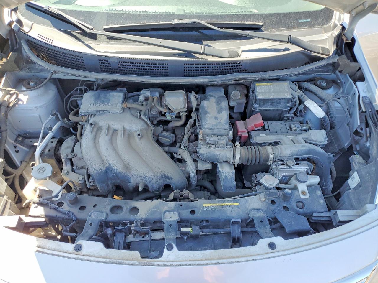 Nissan Versa 1.6 Sv