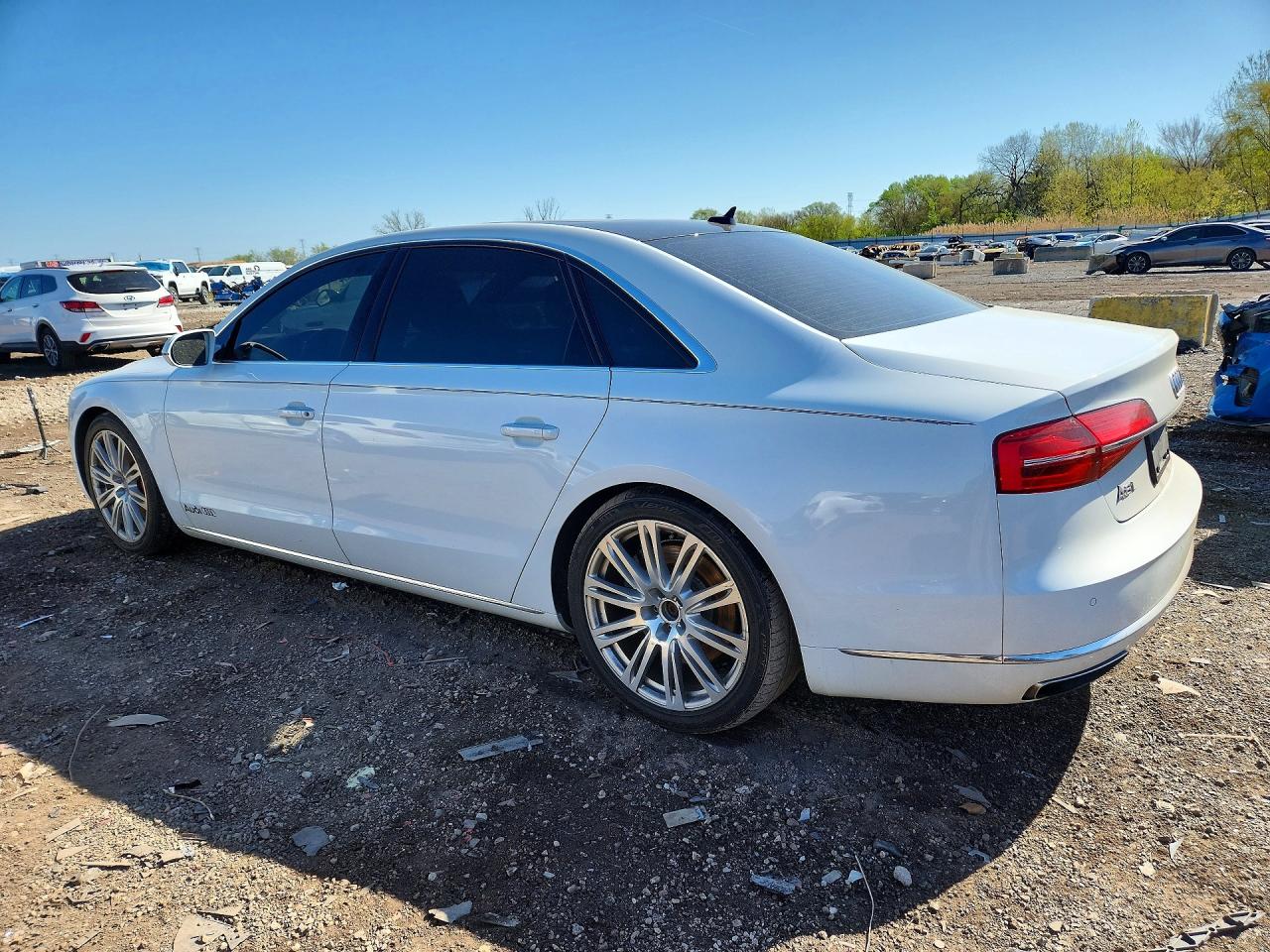 Audi A8 L Quattro