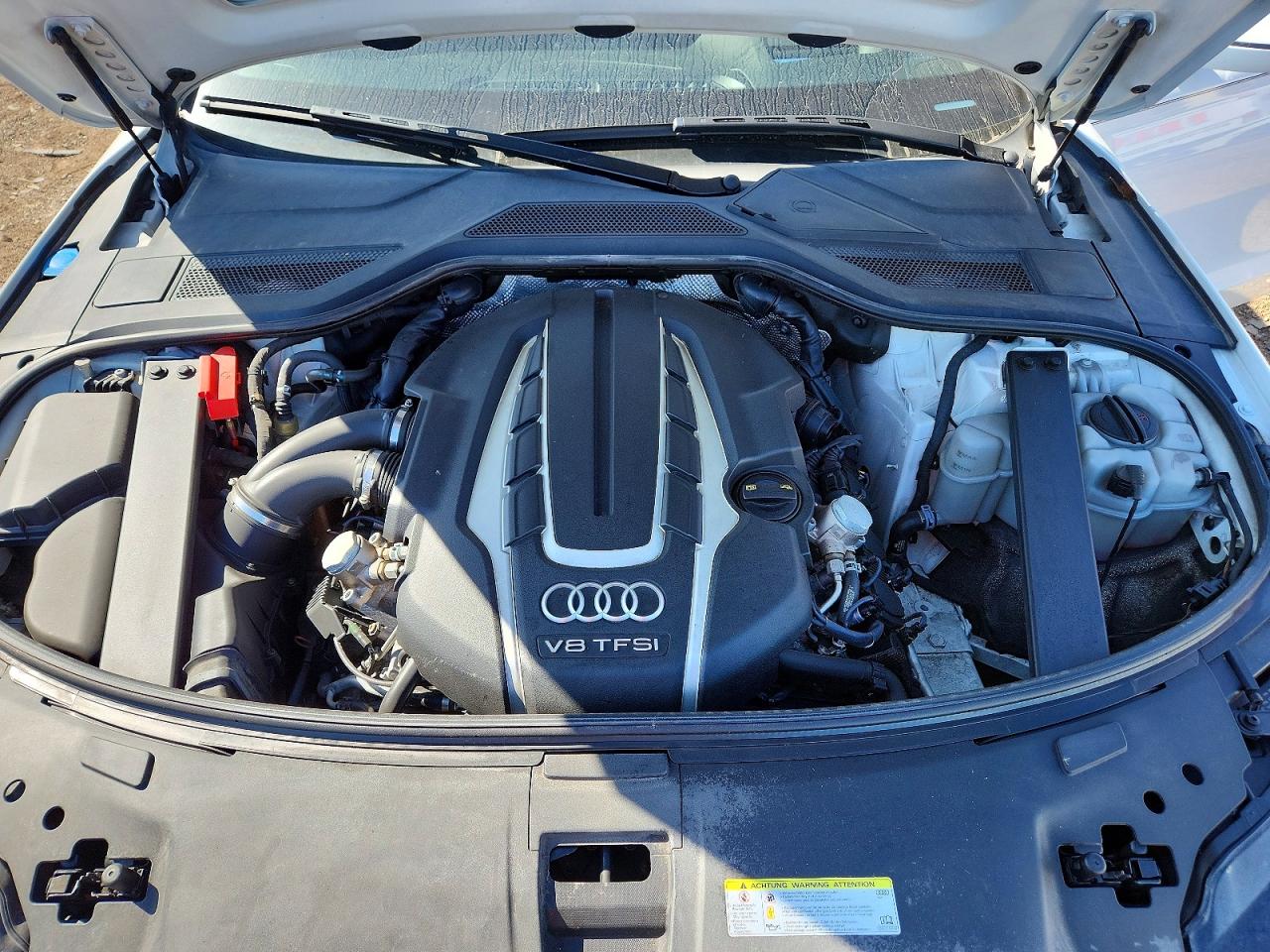 Audi A8 L Quattro