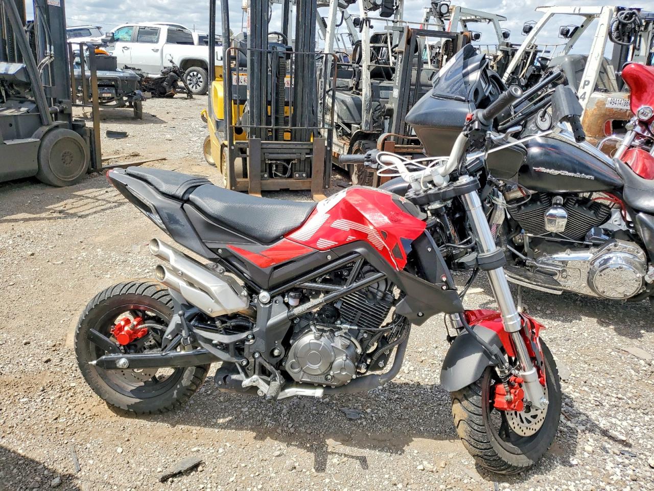 Salvage Benelli Tnt Series Image