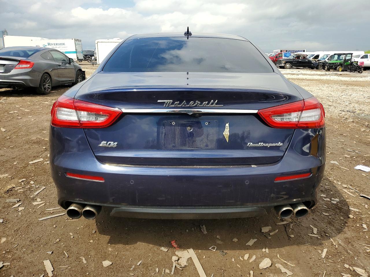 Maserati Quattropor S