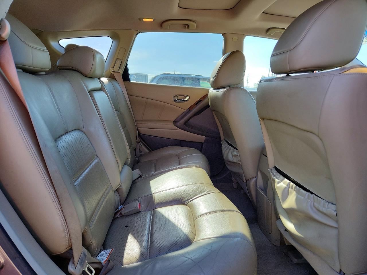 Nissan Murano S