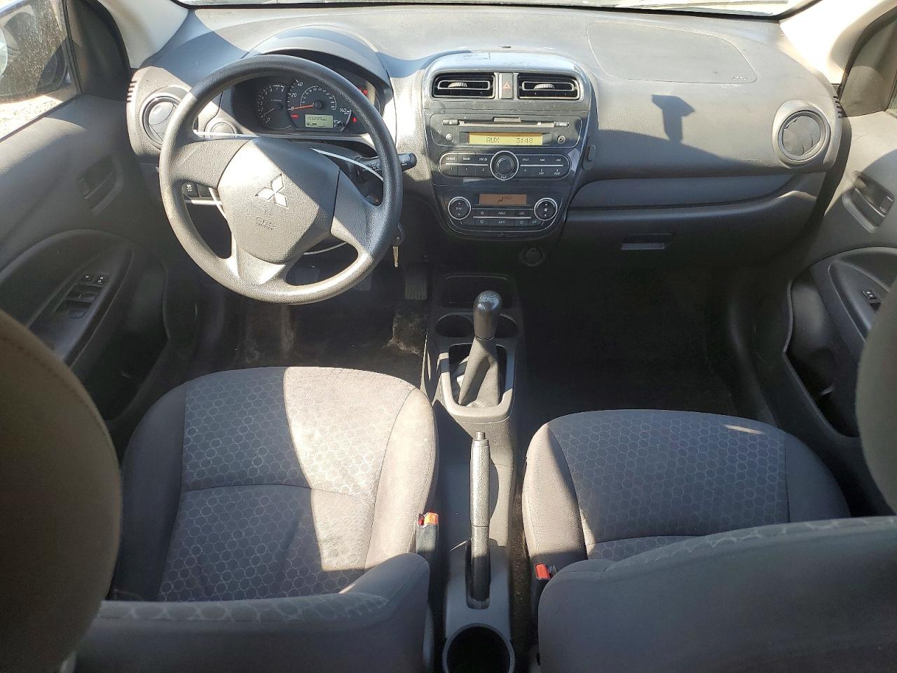 Mitsubishi Mirage De