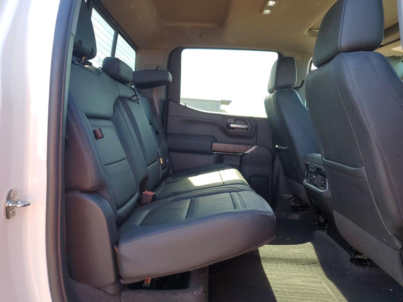 GMC Sierra K1500 Denali