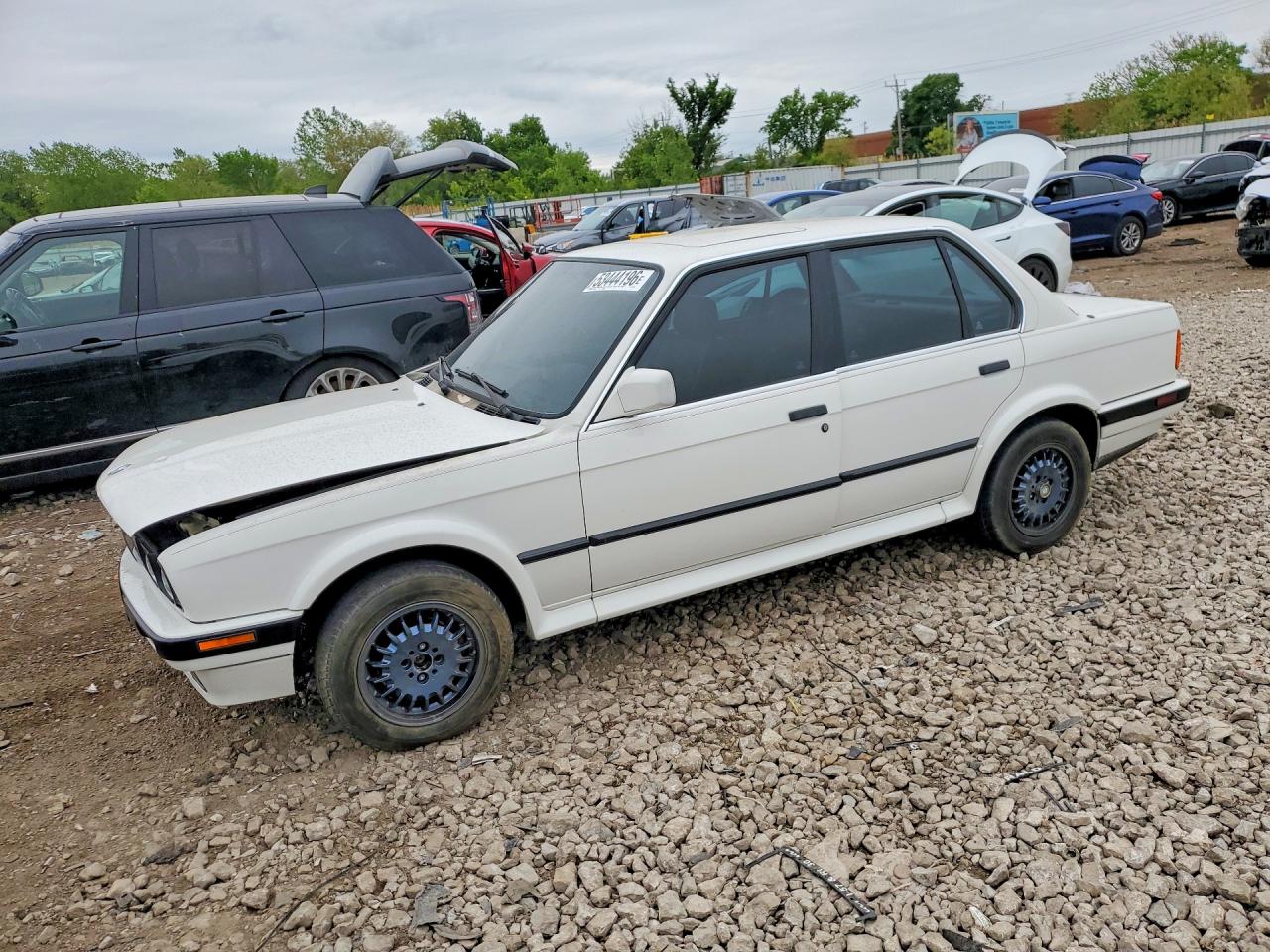 Salvage BMW 3 Series Image