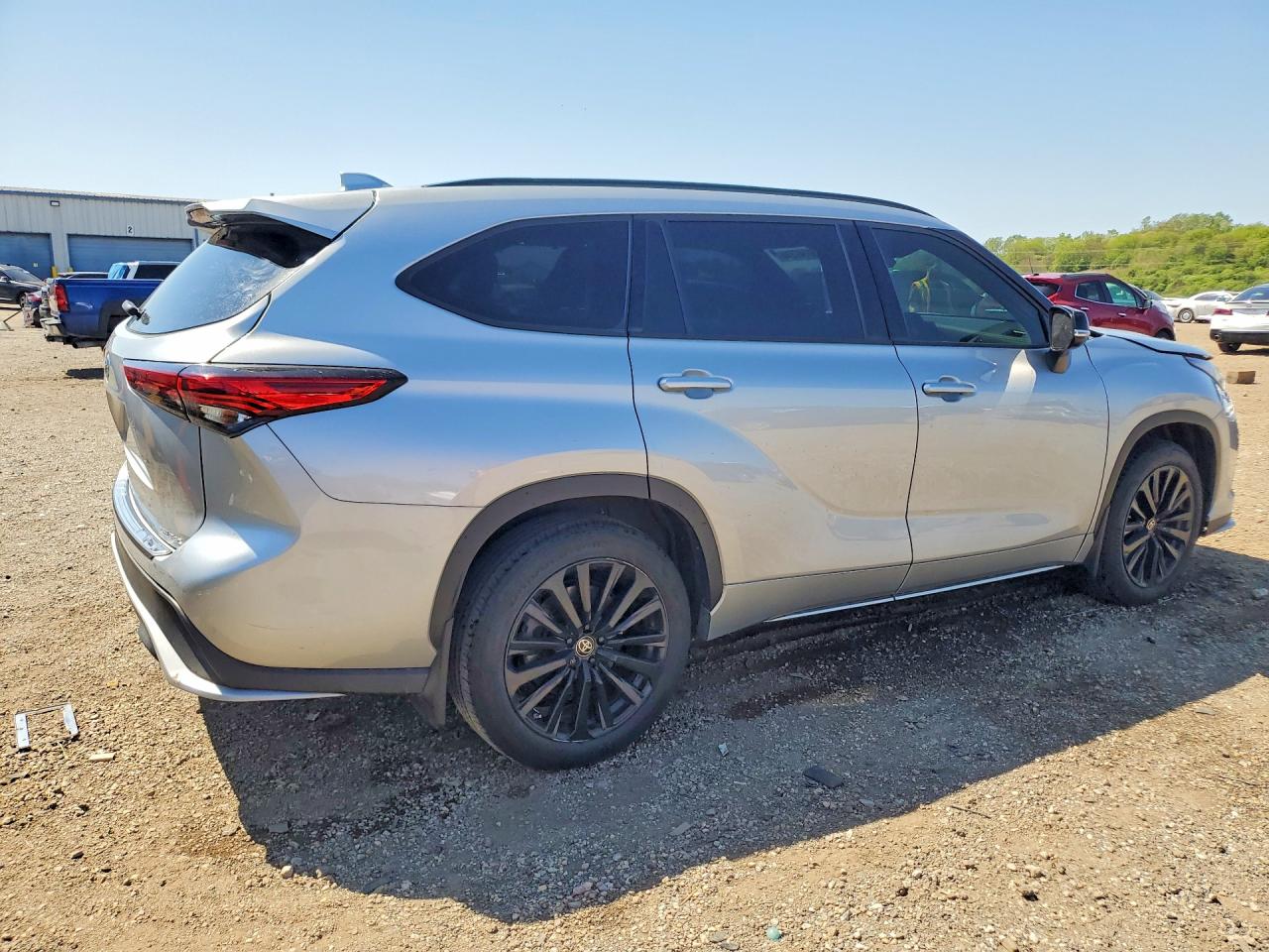 Toyota Highlander L