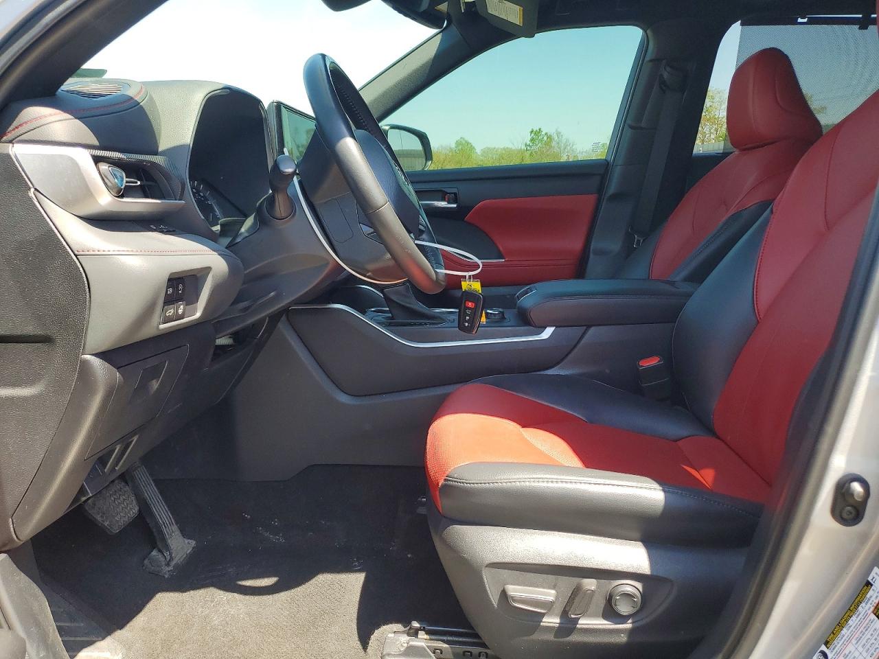 Toyota Highlander L