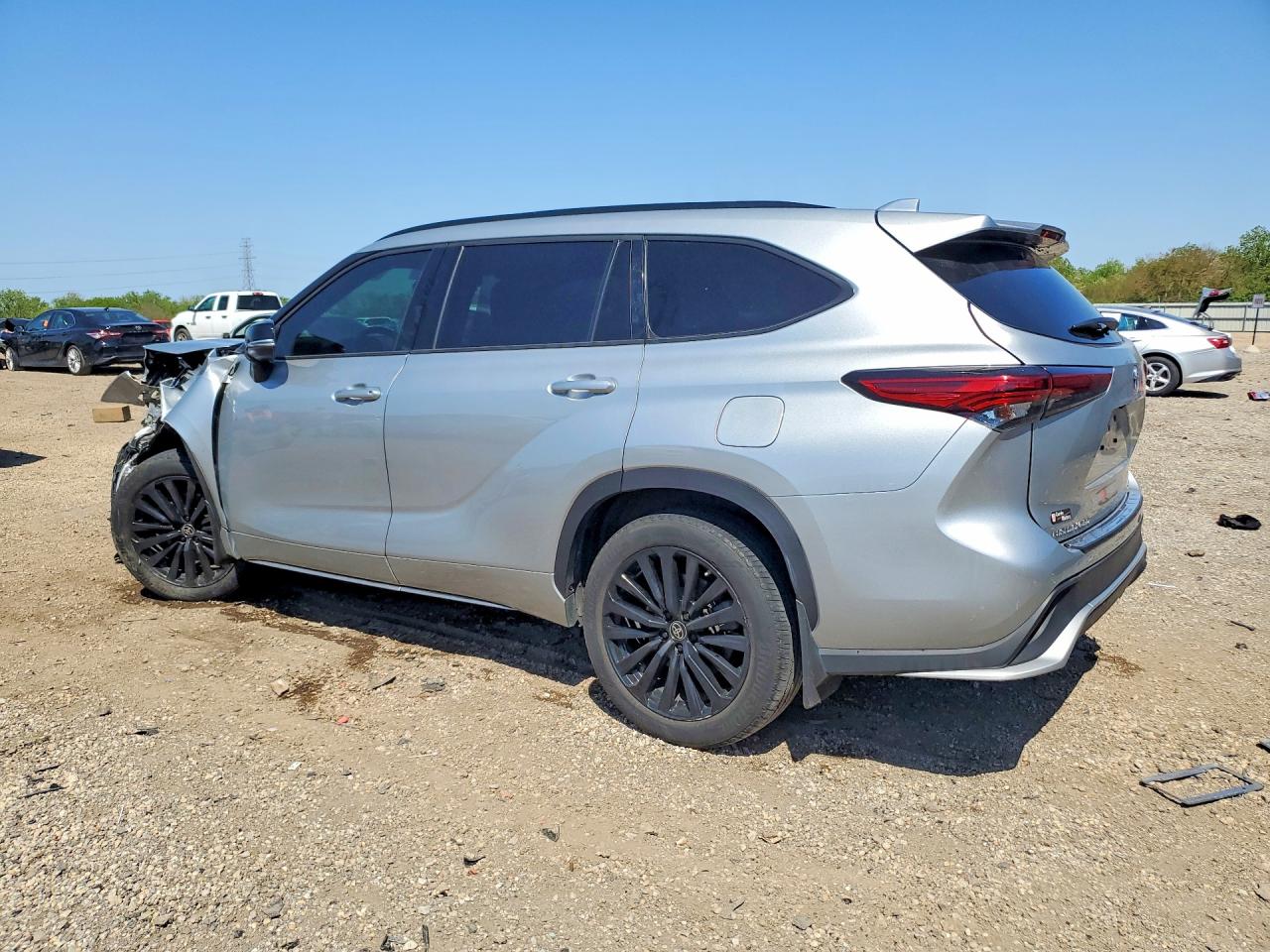 Toyota Highlander L