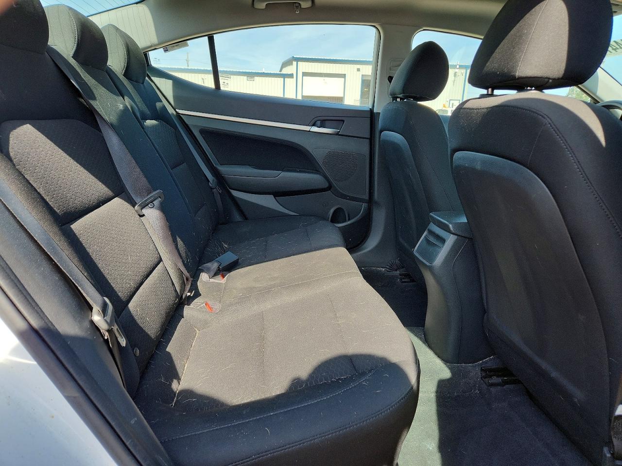 Hyundai ELANTRA Value Edition