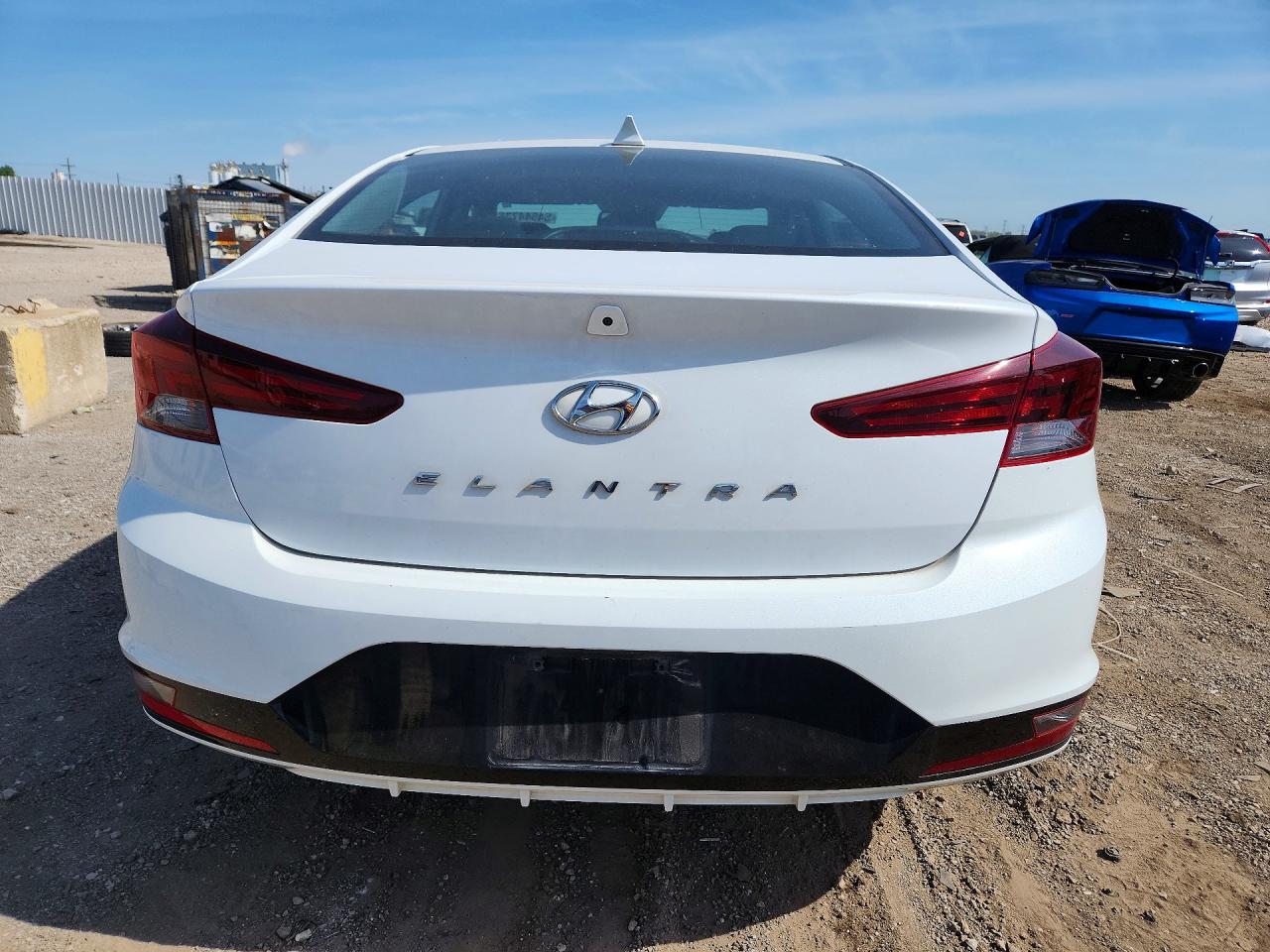 Hyundai ELANTRA Value Edition