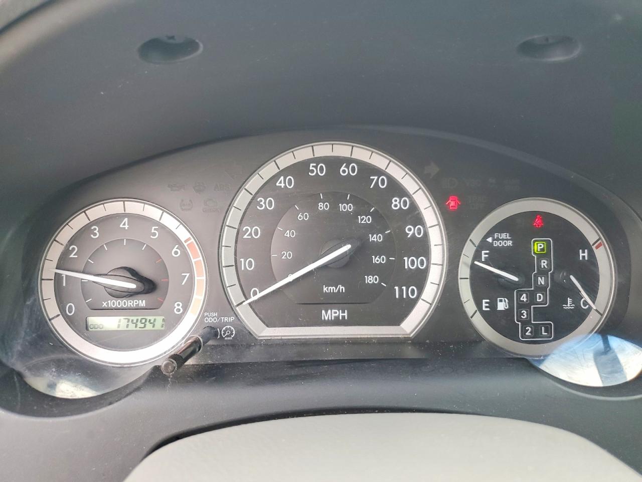 Toyota Sienna Le 7 Passenger