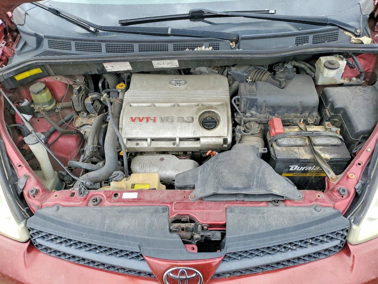 Toyota Sienna Le 7 Passenger