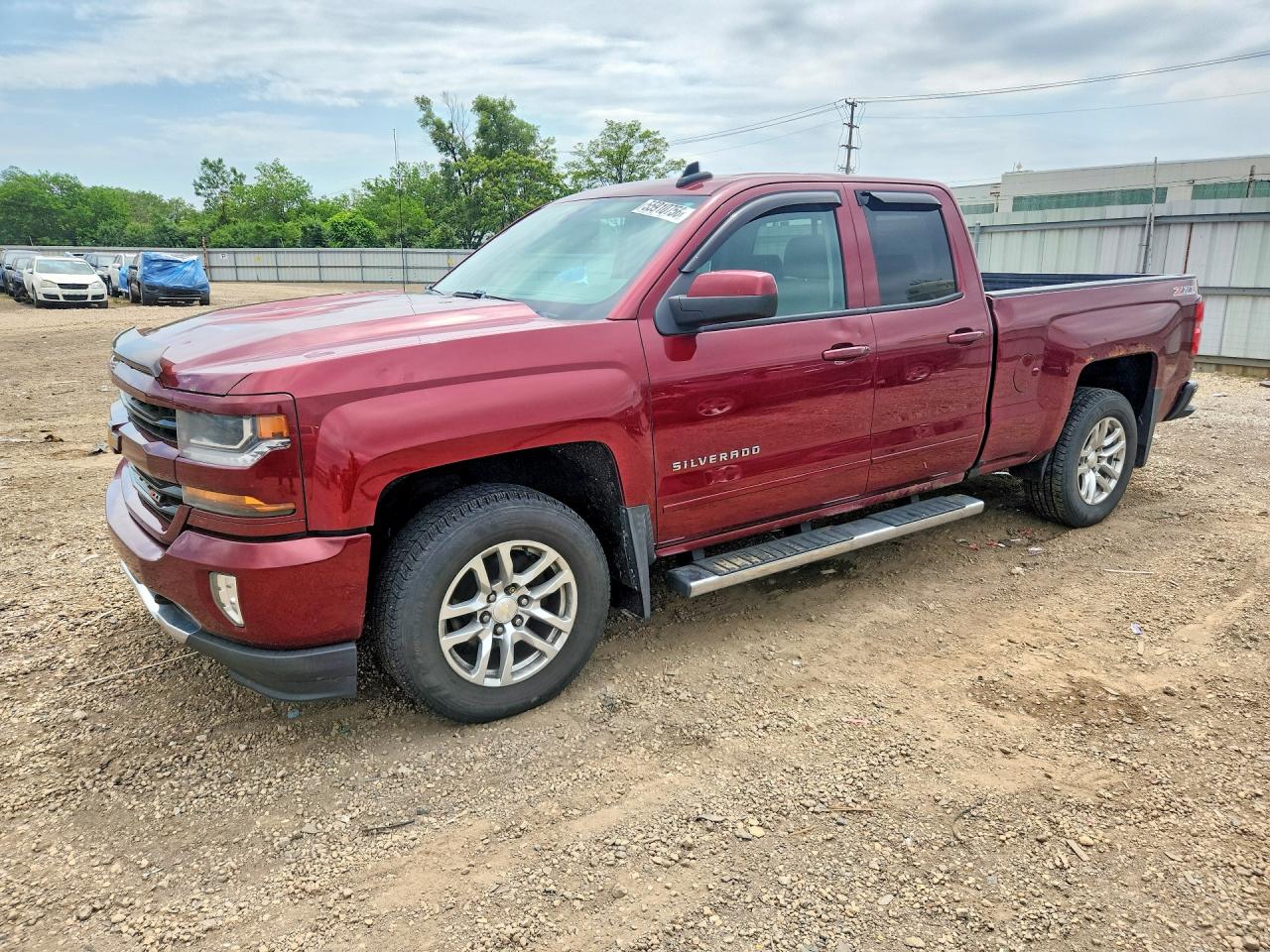 Salvage Chevrolet Silverado Image
