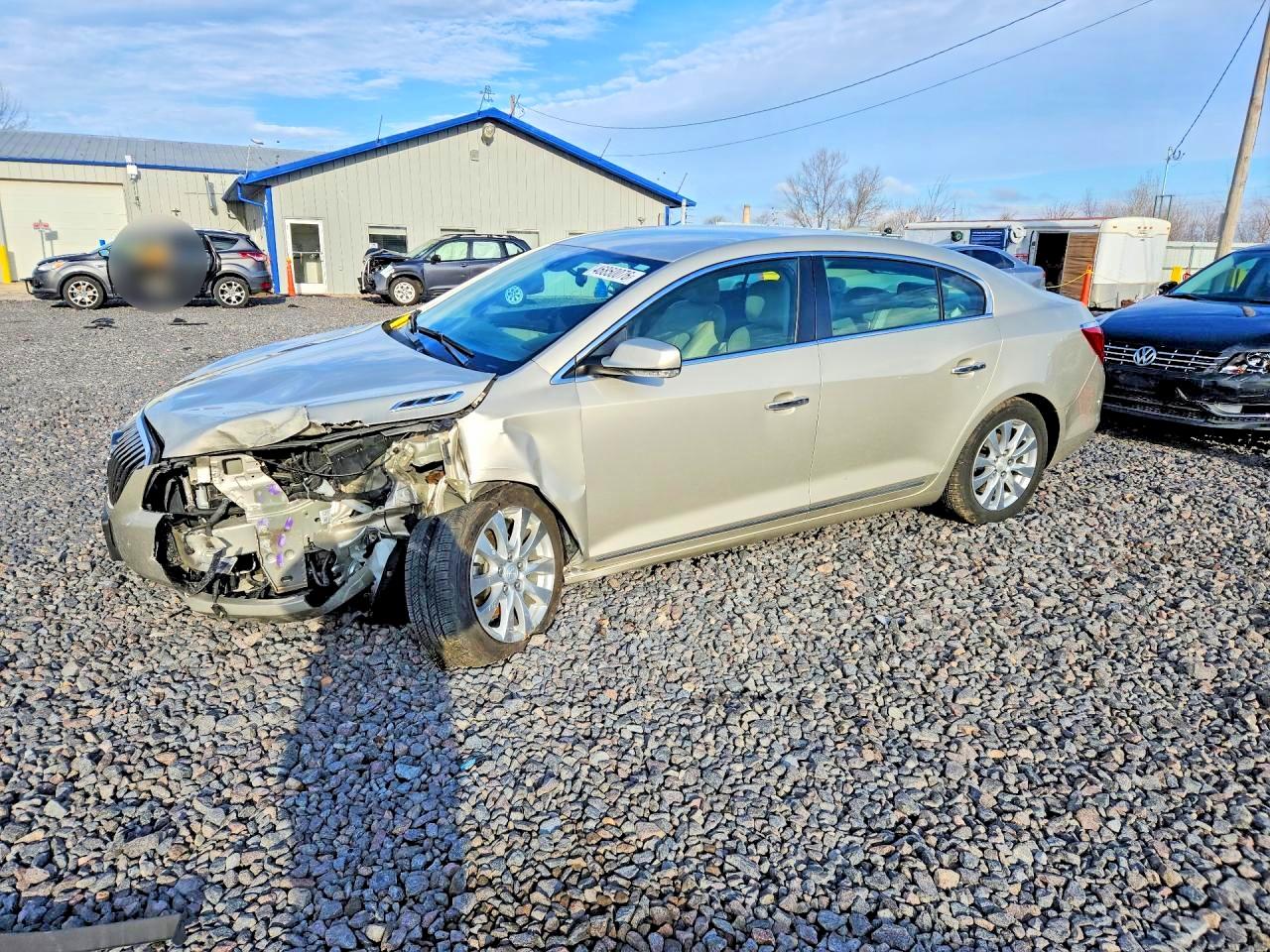 Salvage Buick LaCrosse Image