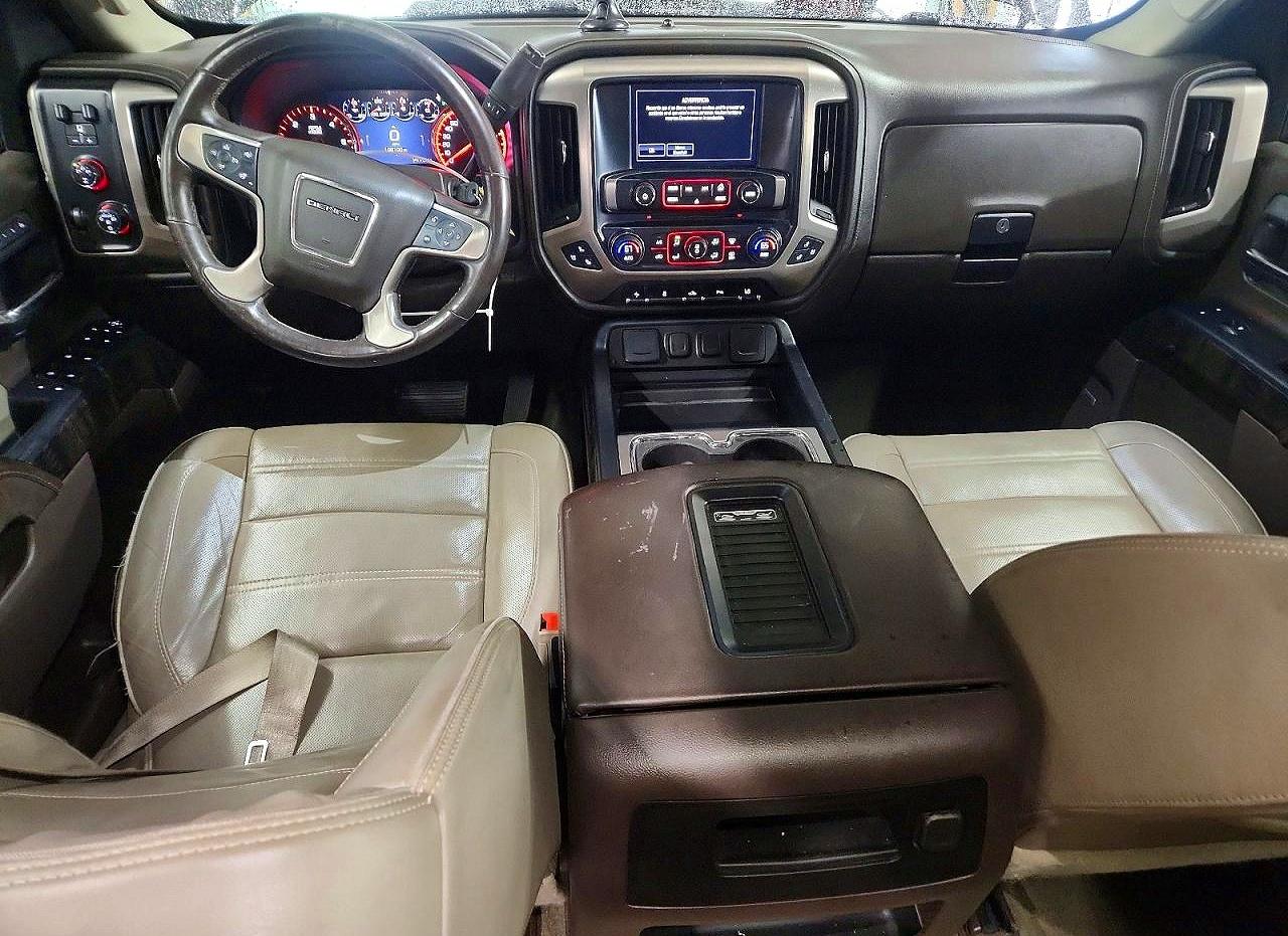 GMC Sierra K2500 Denali