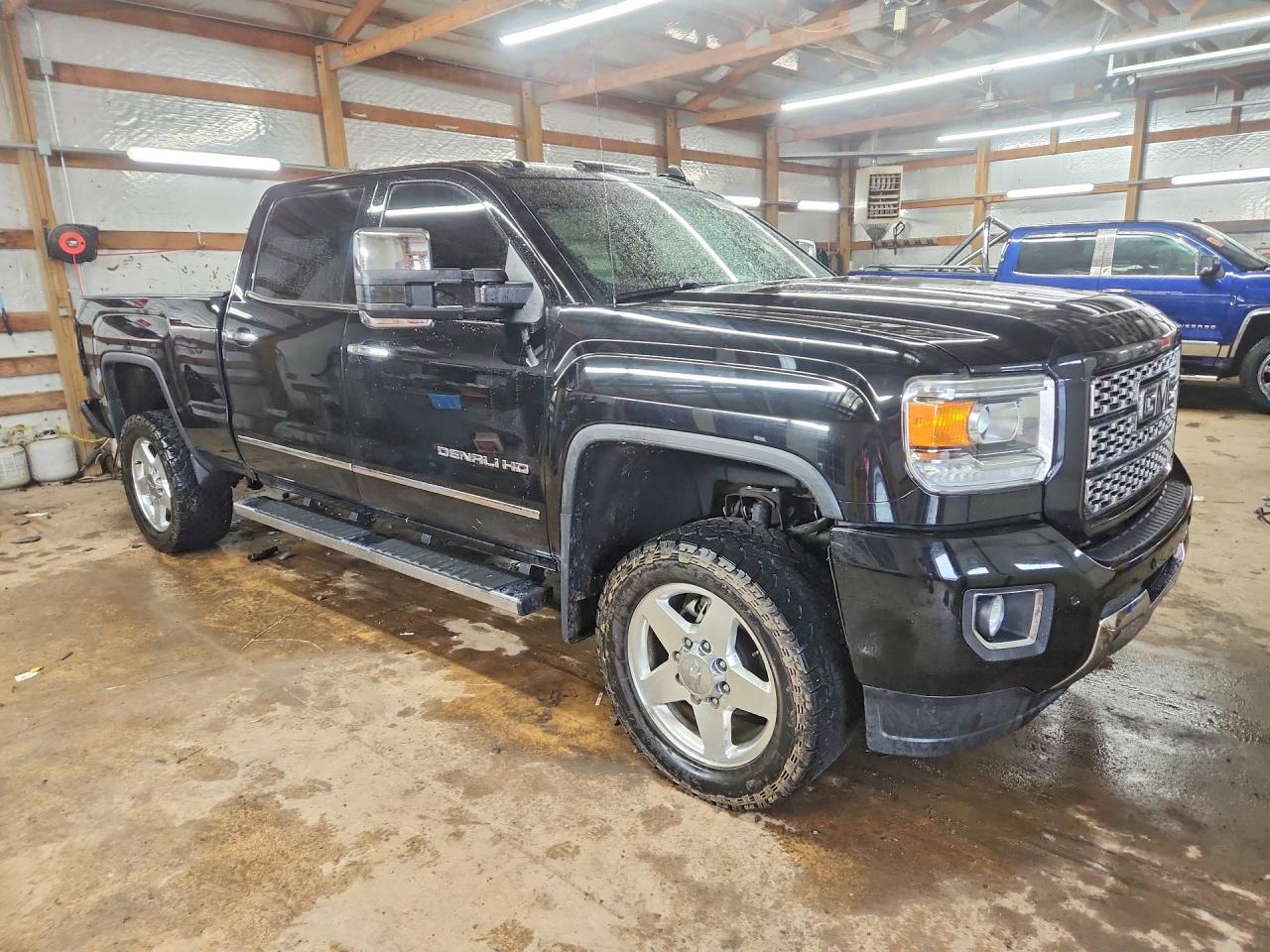 GMC Sierra K2500 Denali