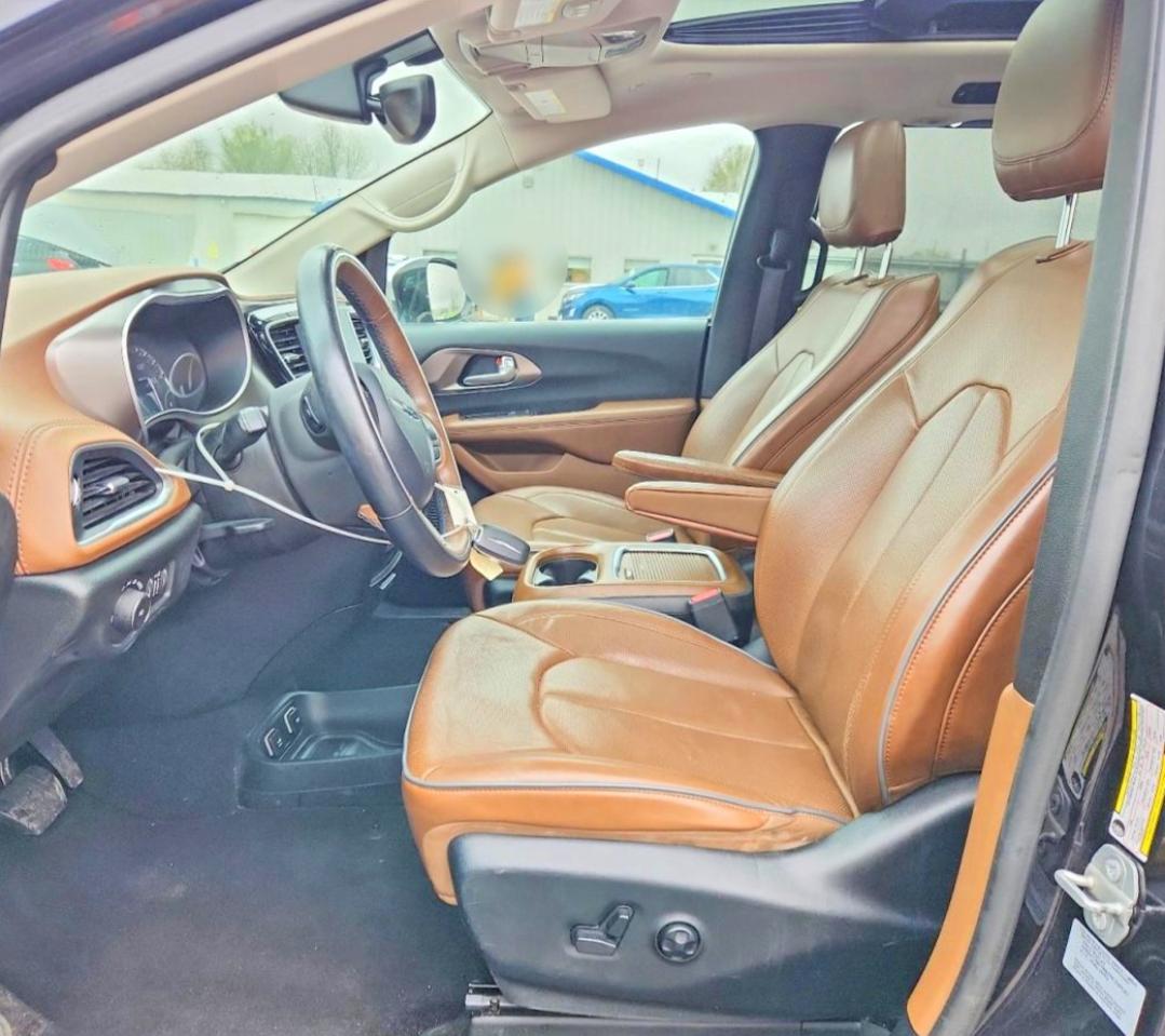 Chrysler Pacifica Limited