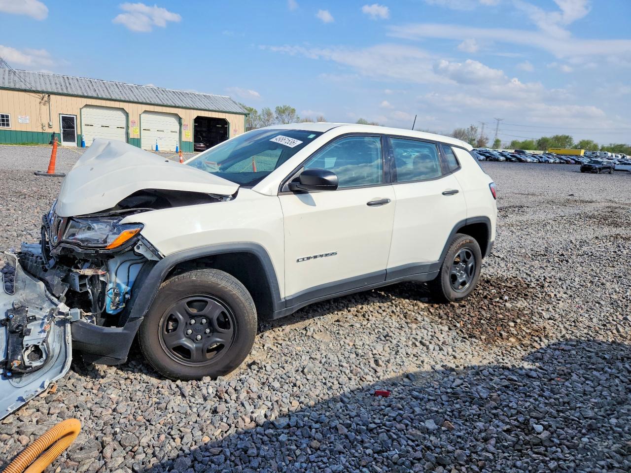 Salvage Jeep Compass Image