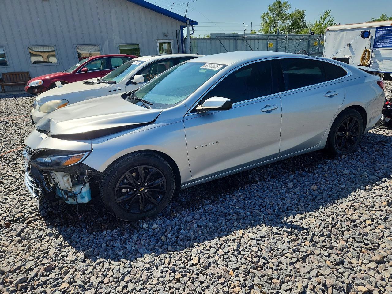 Salvage Chevrolet Malibu Image