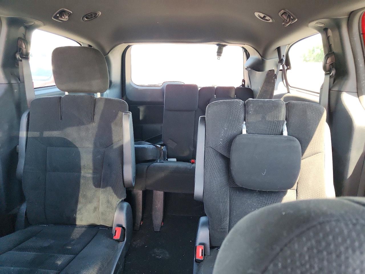 Dodge Caravan Sxt