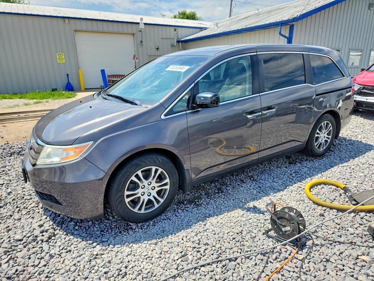 Salvage Honda Odyssey Image