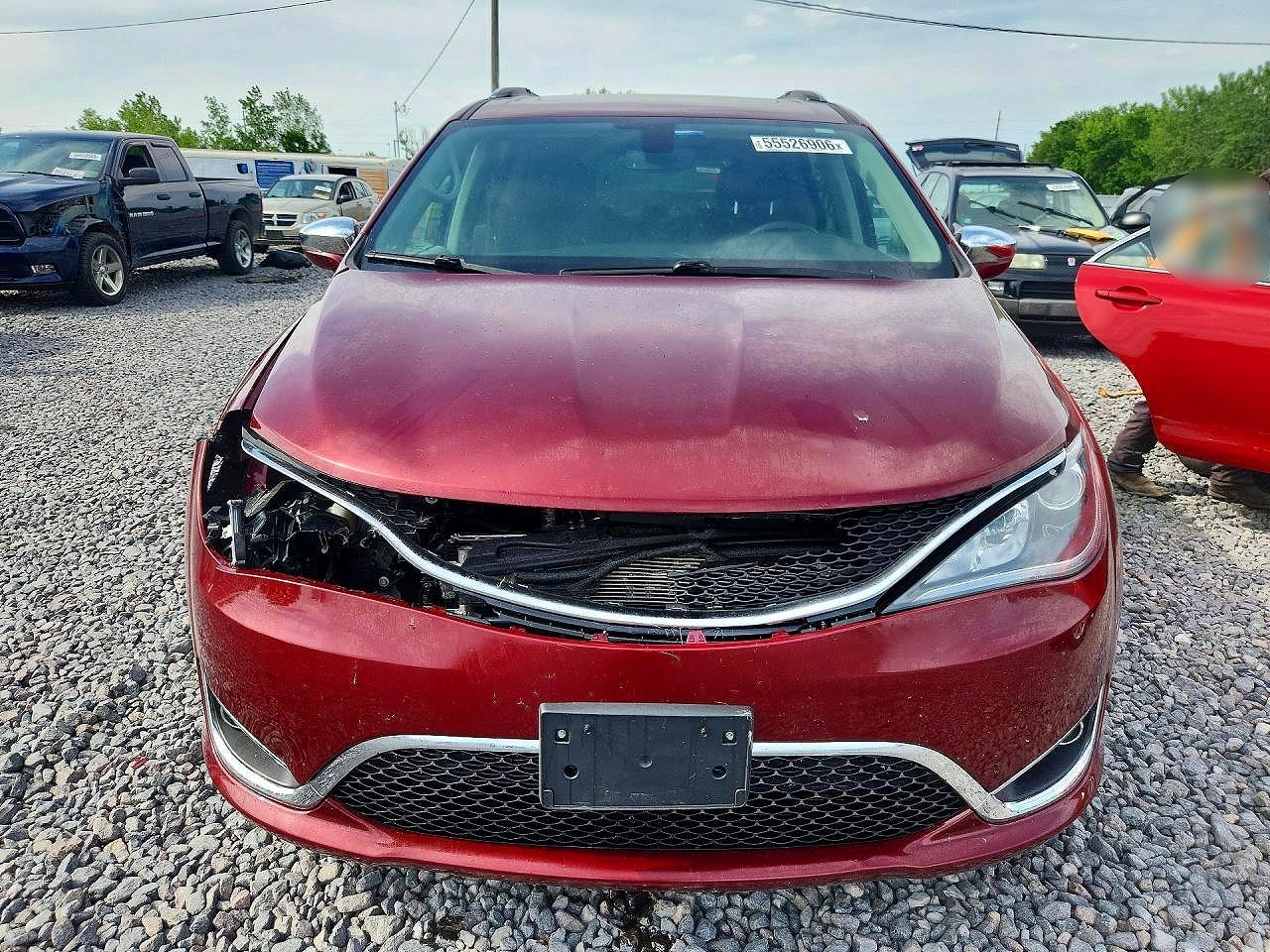 Chrysler Pacifica Limited