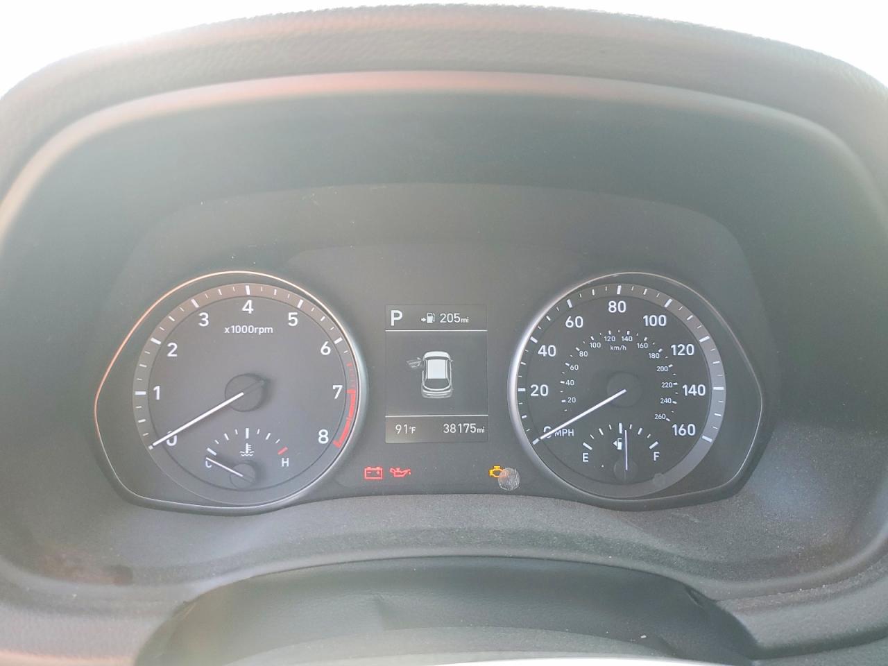 Hyundai ELANTRA Base