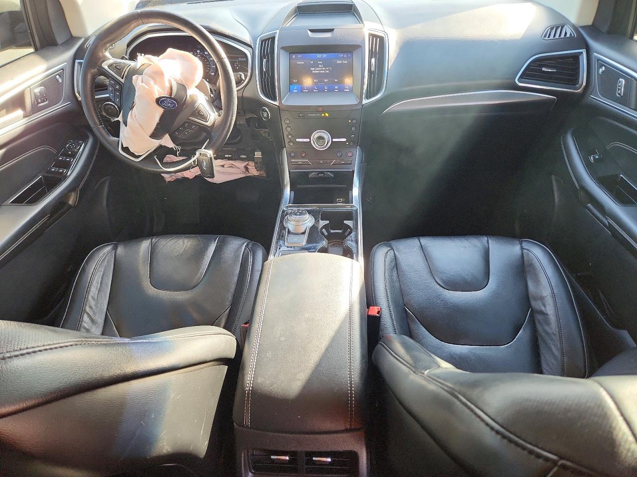 Ford Edge Titanium