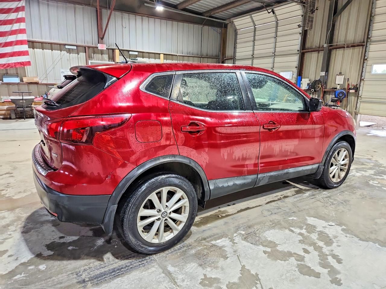 Nissan Rogue S