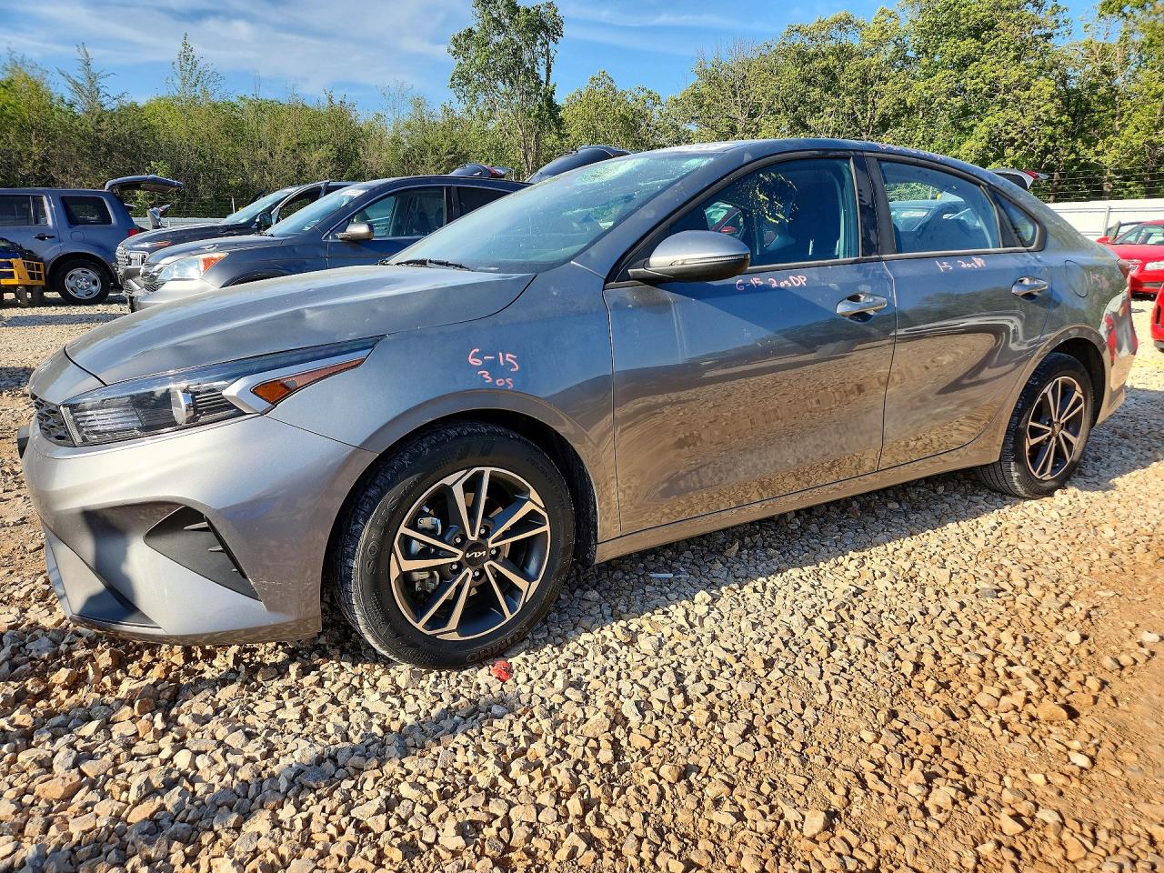 Salvage Kia Forte Image