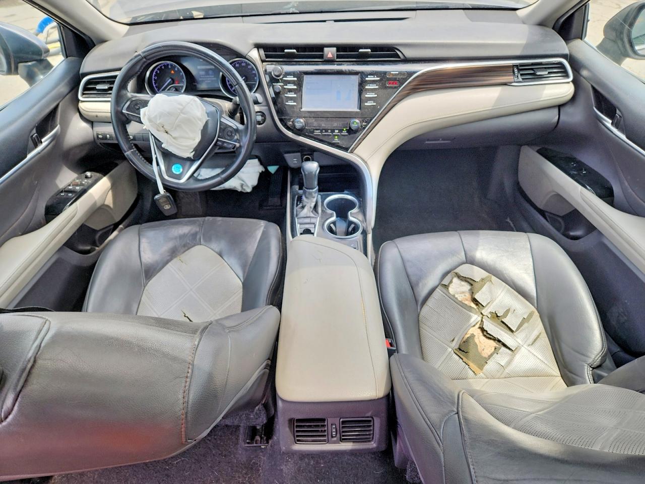 Toyota Camry Xle