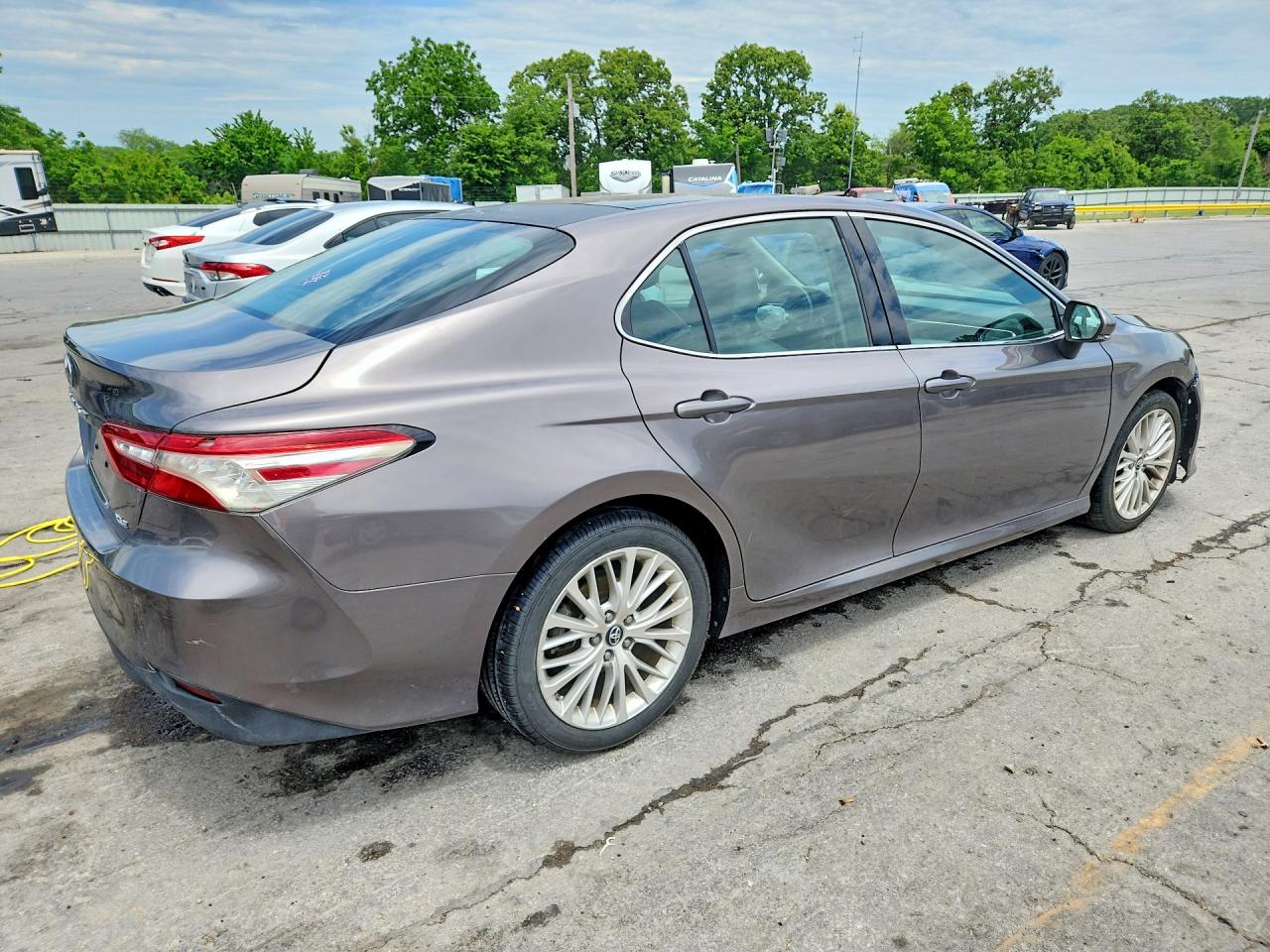 Toyota Camry Xle