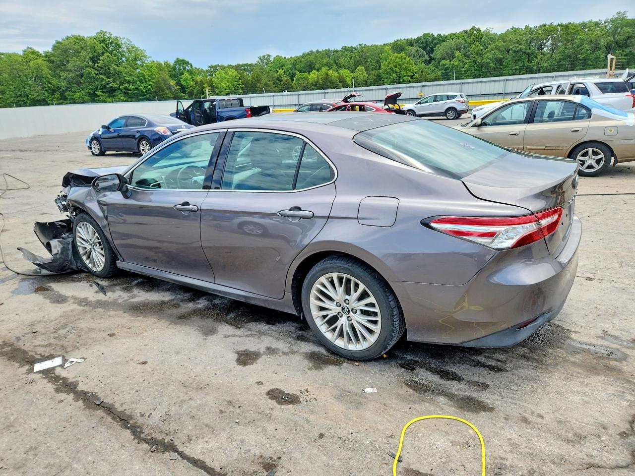 Toyota Camry Xle
